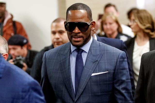 R.Kelly arrested again for child pornography