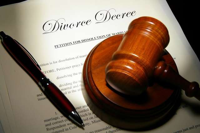 marriage, divorce, papers, man seeks divorce