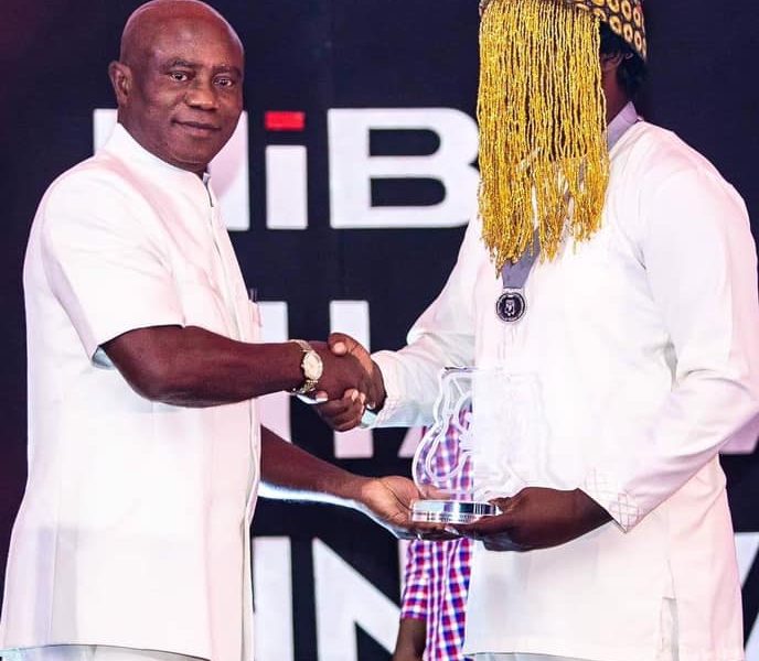 Anas wins two awards at NiBs Innovations Awards