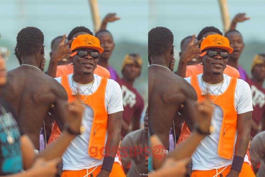 Shatta Wale to give 200ghc each to 50 fans