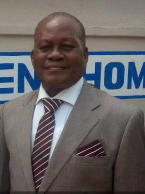Abeiku Santana's father