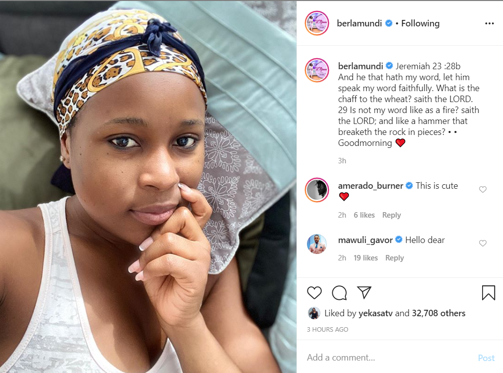 Berla Mundi drops no make-up photo