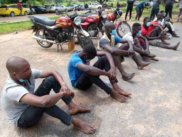 Oyo Police parade nine suspects over attack on Iseyin police station 
