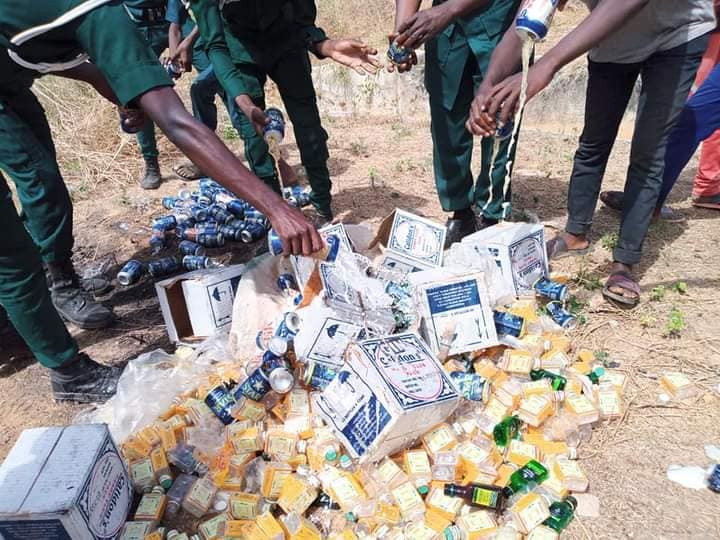 Hisbah destroys over 300 cans and bottles of alcohol in Katsina 