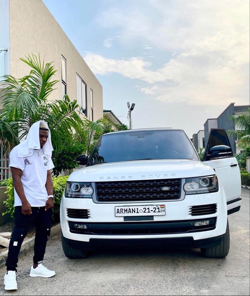 Rapper, AMG Armani flaunts his newly acquired customized Range Rover »  